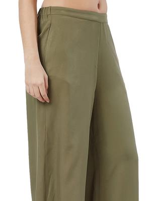 mid rise flared palazzo - 16565353 - Standard Image - 5