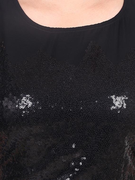 round neck sequined sheath dress - 16567583 - Zoom Image - 4