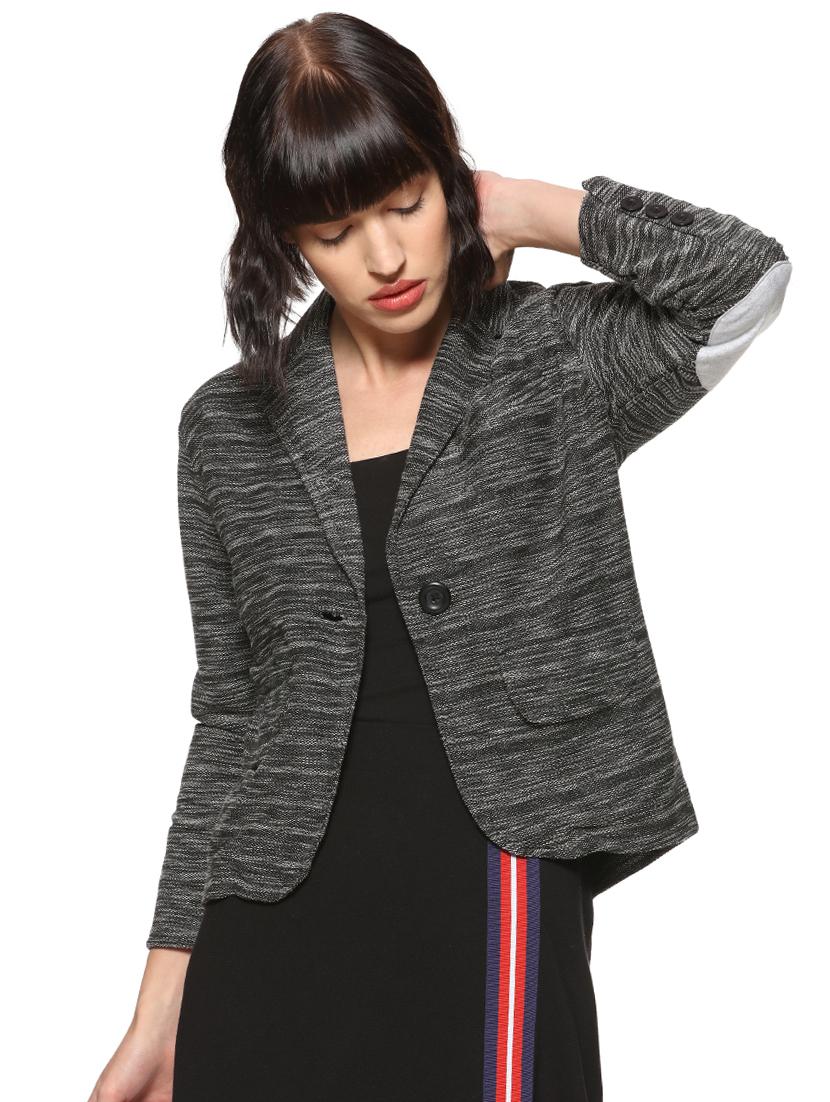 contrast patch sleeved blazer - 16569923 - Zoom Image - 1