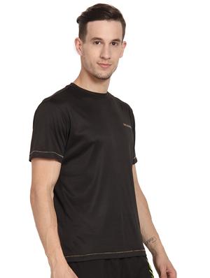black solid t-shirt - 16590773 - Standard Image - 2