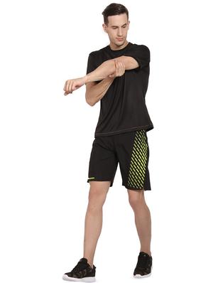 black solid t-shirt - 16590773 - Standard Image - 4