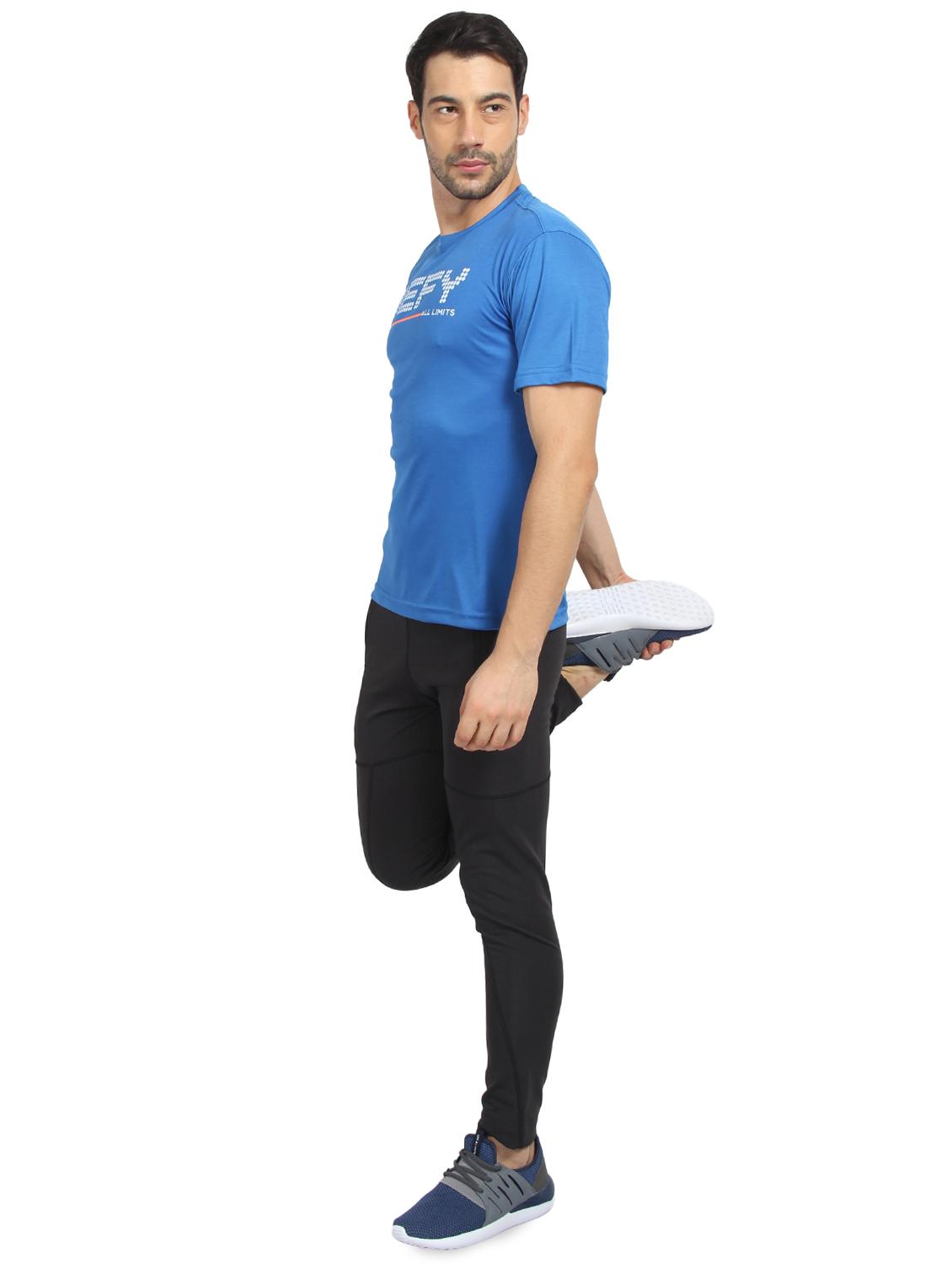 blue chest printed t-shirt - 16590782 - Zoom Image - 4