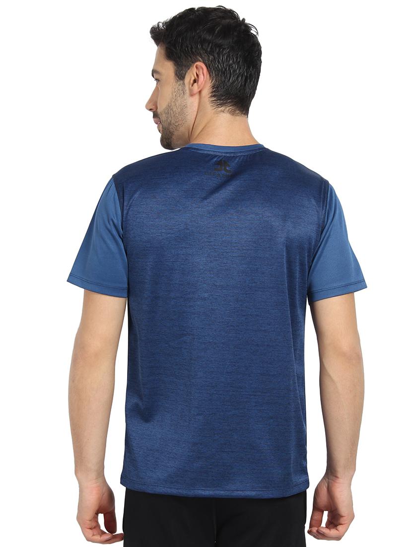 blue solid t-shirt - 16590790 - Zoom Image - 3