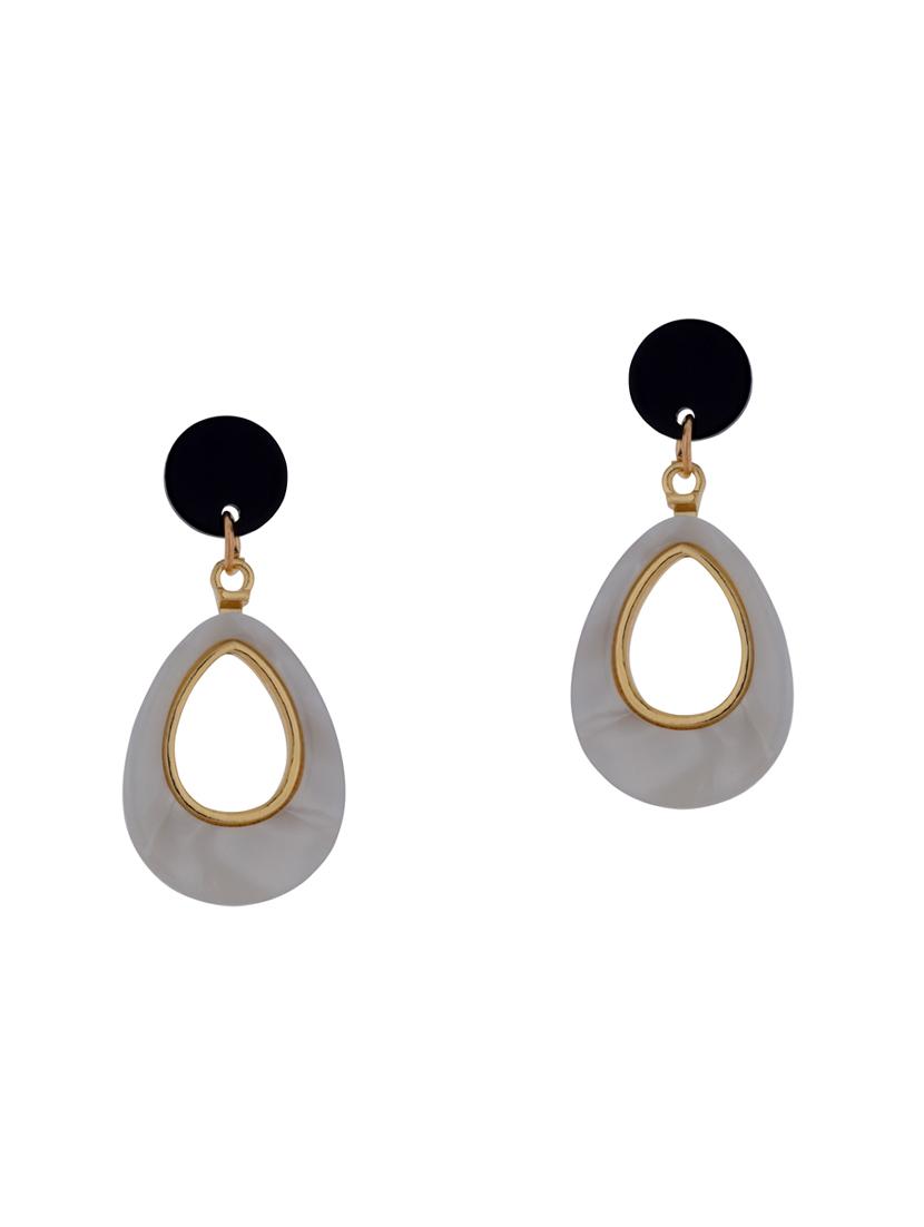 grey metal drop earring - 16591991 - Zoom Image - 1