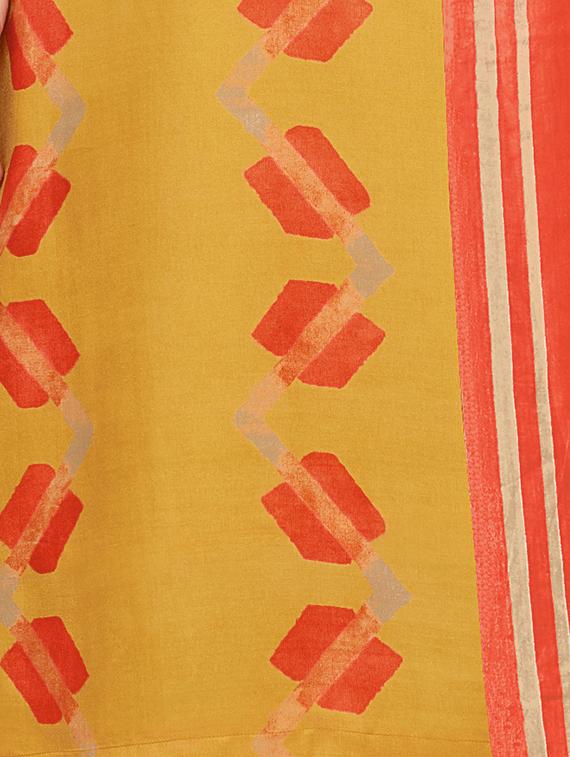 printed unstitched suit - 16595961 - Zoom Image - 3