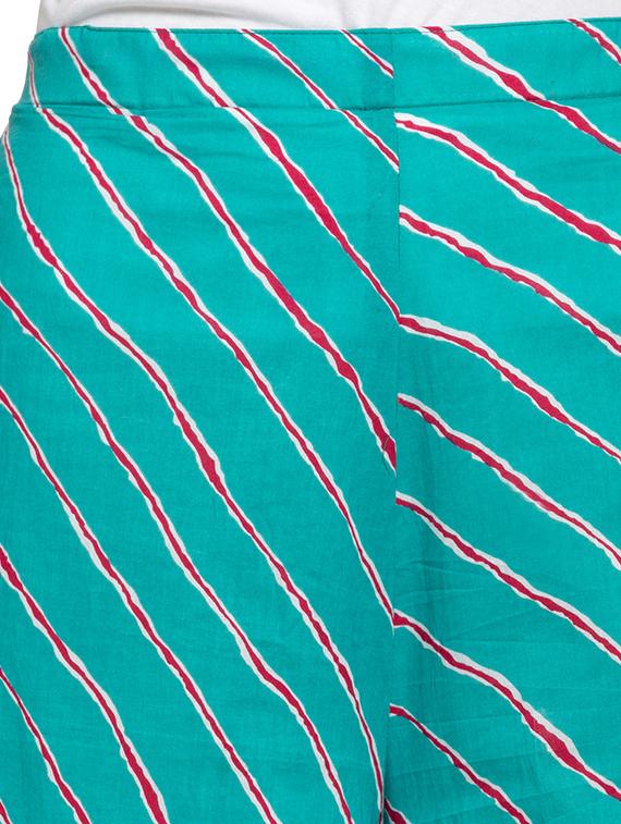 high rise striped palazzo - 16601580 - Zoom Image - 5