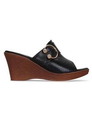 black slip on wedges - 16603031 - Standard Image - 3