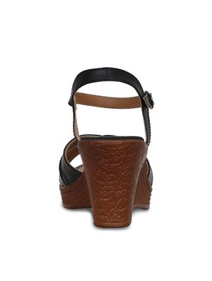 black back strap wedges - 16603037 - Standard Image - 4