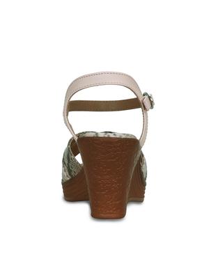 green back strap wedges - 16603038 - Standard Image - 4