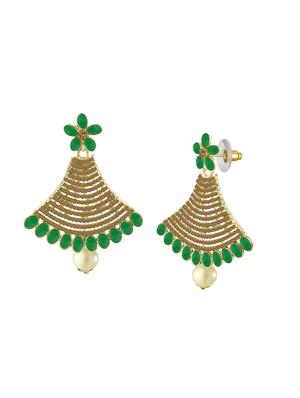 green metal chandellier earring maangtikka - 16605837 - Standard Image - 3