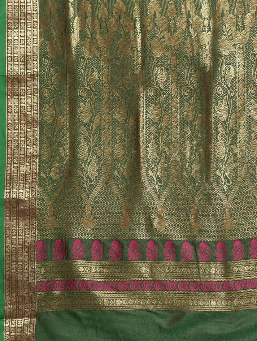solid with bordered saree with blouse - 16605966 - Zoom Image - 4