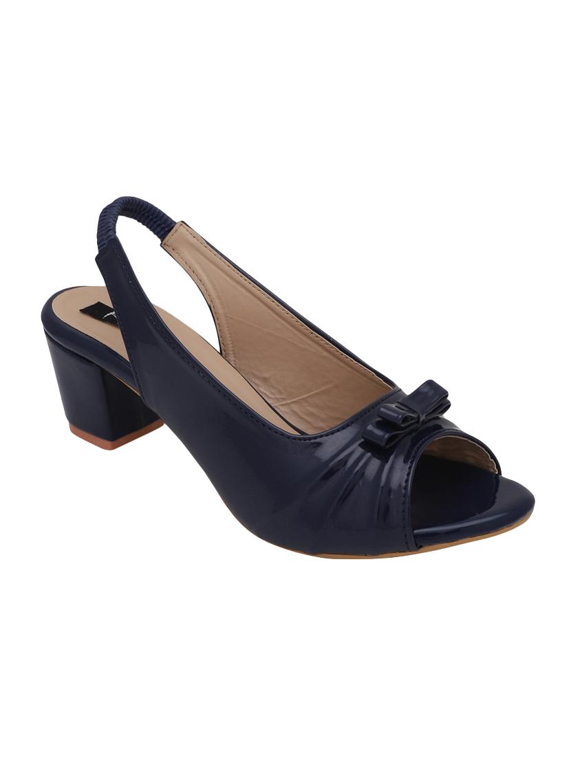 navy back strap sandals - 16607170 - Zoom Image - 1