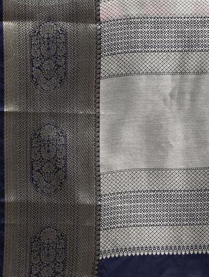 checkered kanjivaram saree with blouse - 16608808 - Standard Image - 4