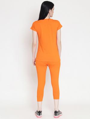 solid tee with capri sports set - 16611310 - Standard Image - 3