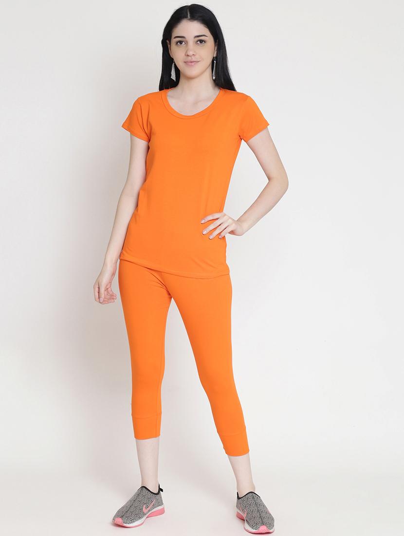 solid tee with capri sports set - 16611310 - Zoom Image - 1