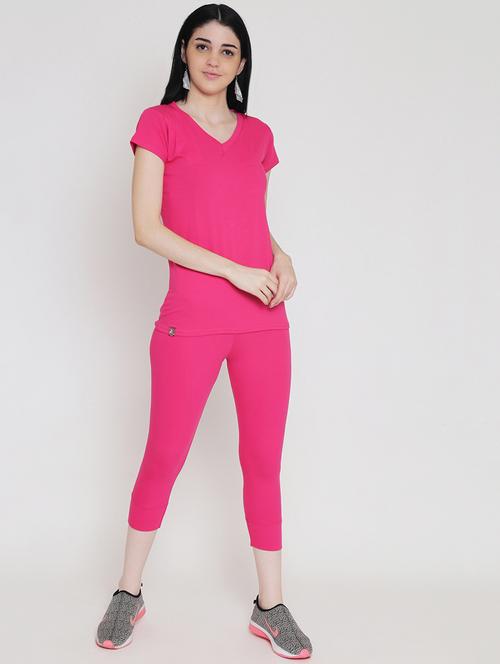 solid tee with capri sports set - 16611321 - Standard Image - 1