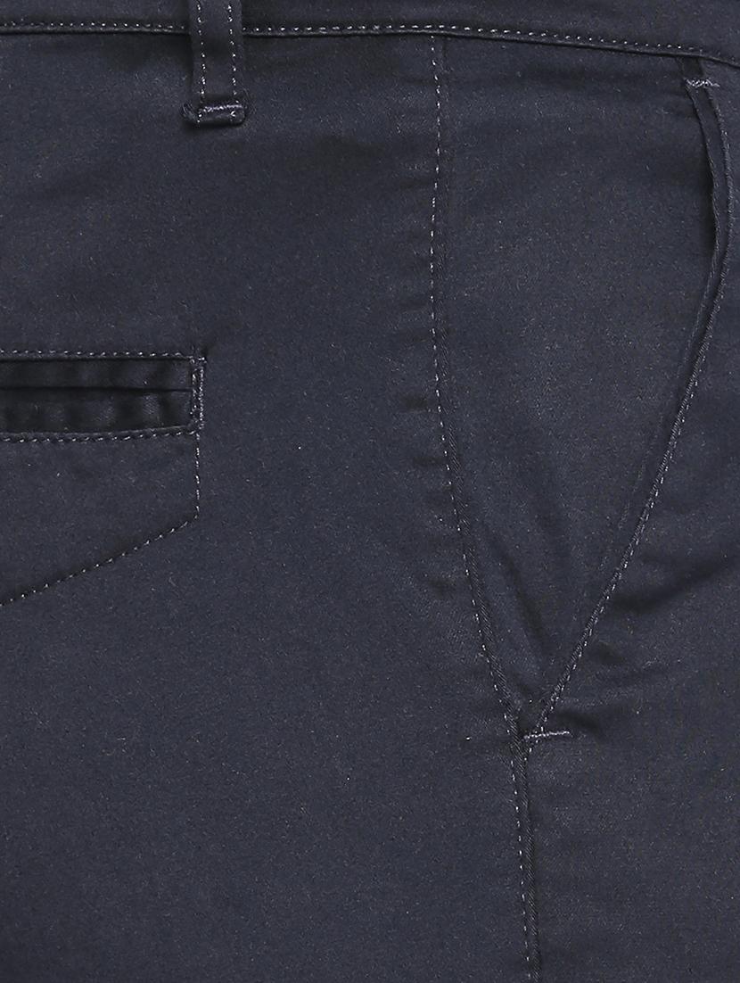 navy blue solid chinos - 16611385 - Zoom Image - 5