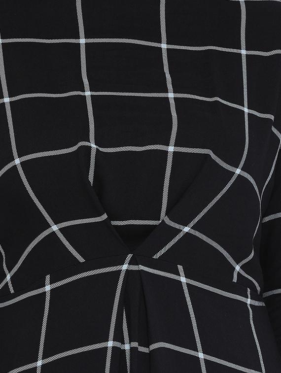 pleat detail checkered dress - 16611958 - Zoom Image - 5