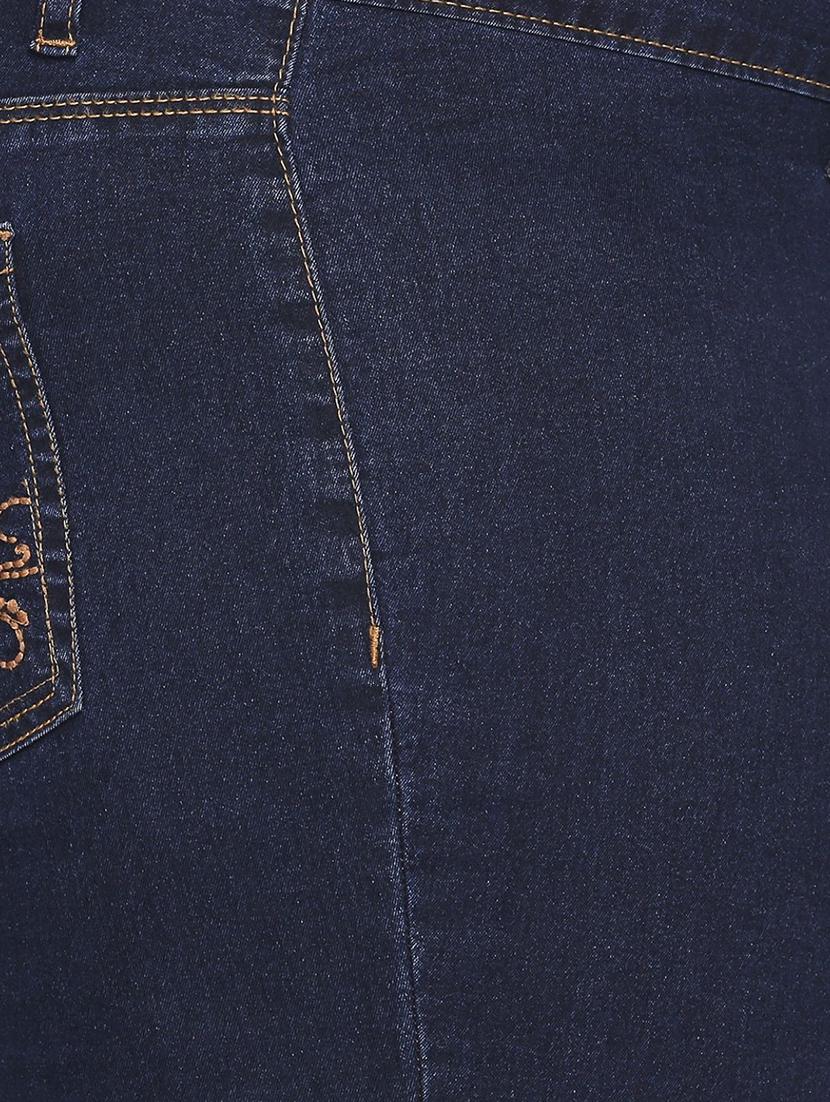 mid rise embroidered plus jean - 16612111 - Zoom Image - 5