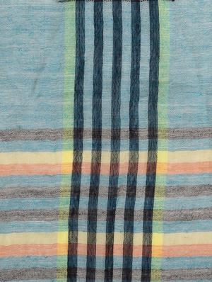 frayed hem checkered stole - 16612362 - Standard Image - 5