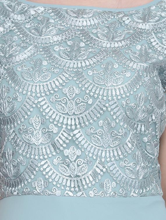 boat neck embroidered maxi gown - 16613822 - Zoom Image - 4