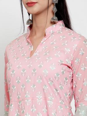 block printed anarkali kurta - 16618070 - Standard Image - 4
