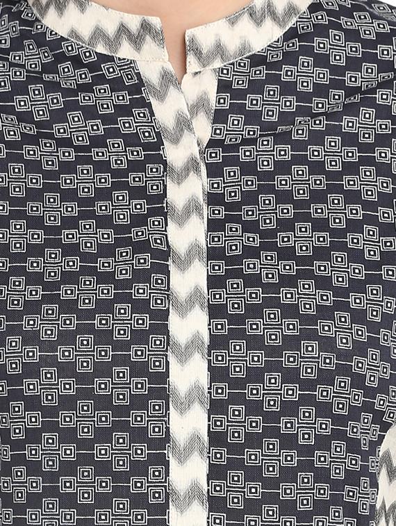 striped a-line kurta - 16618389 - Zoom Image - 4