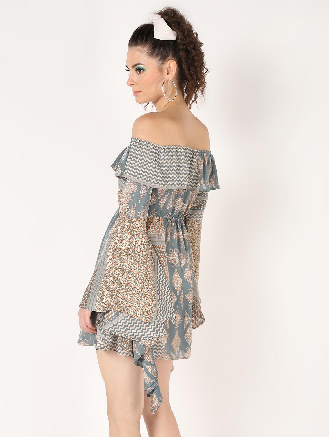 off shoulder asymmetric bell sleeved dress - 16618849 - Zoom Image - 3