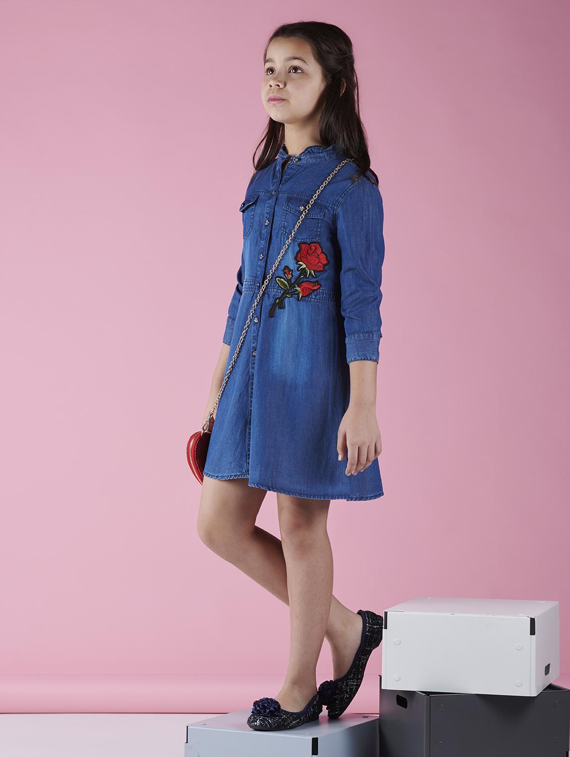 pocket patch embroidered denim frock - 16618941 - Zoom Image - 1