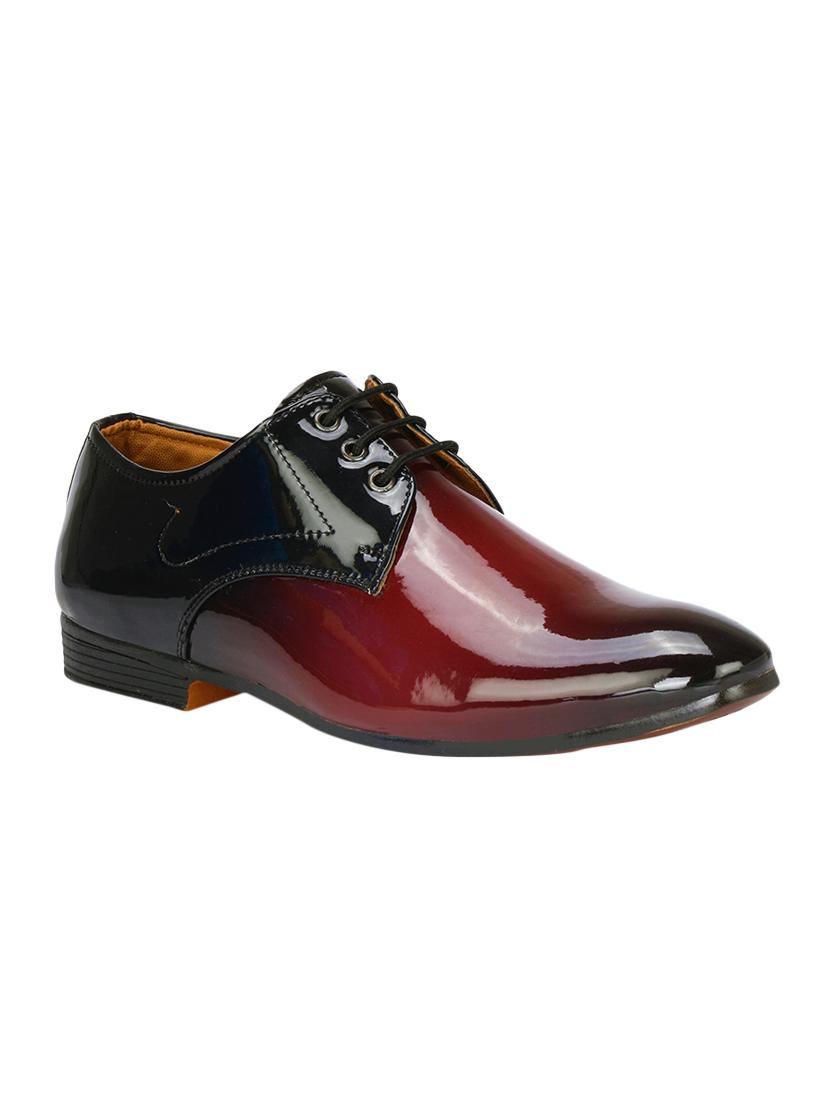 red patent leather lace-up derbys - 16618991 - Zoom Image - 1