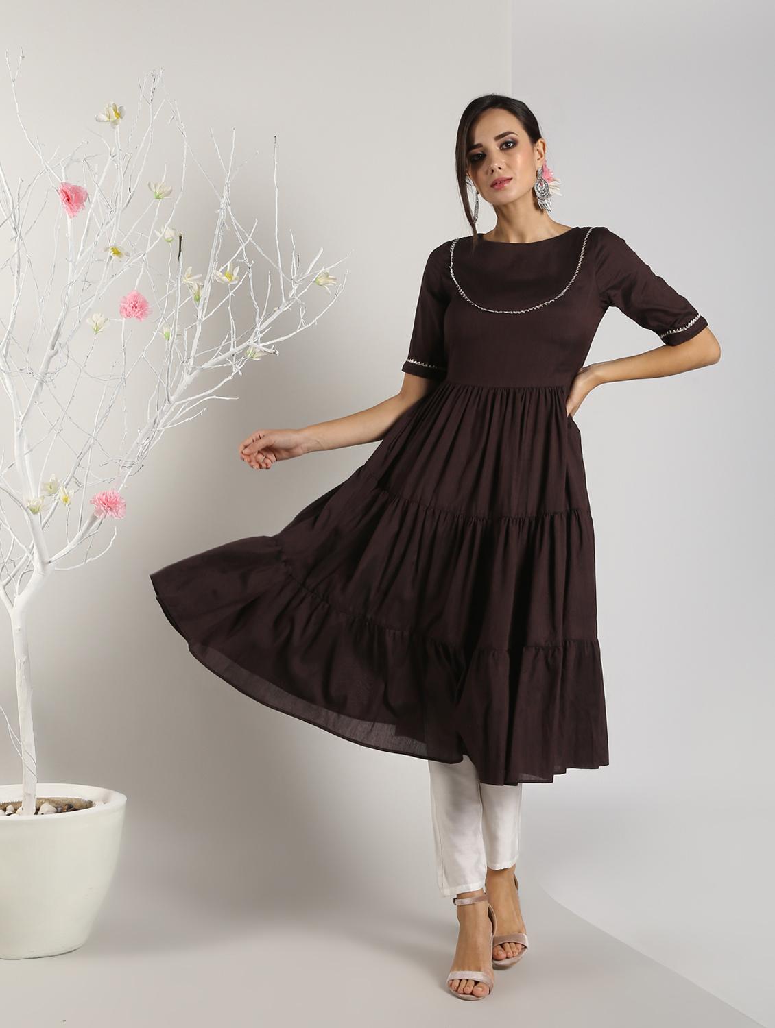gota patti tiered kurta pant set - 16619446 - Zoom Image - 2