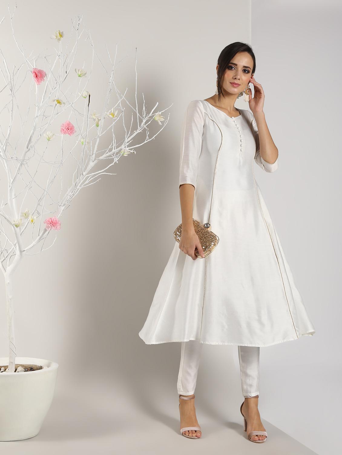 solid flared kurta with pant set - 16619459 - Zoom Image - 2