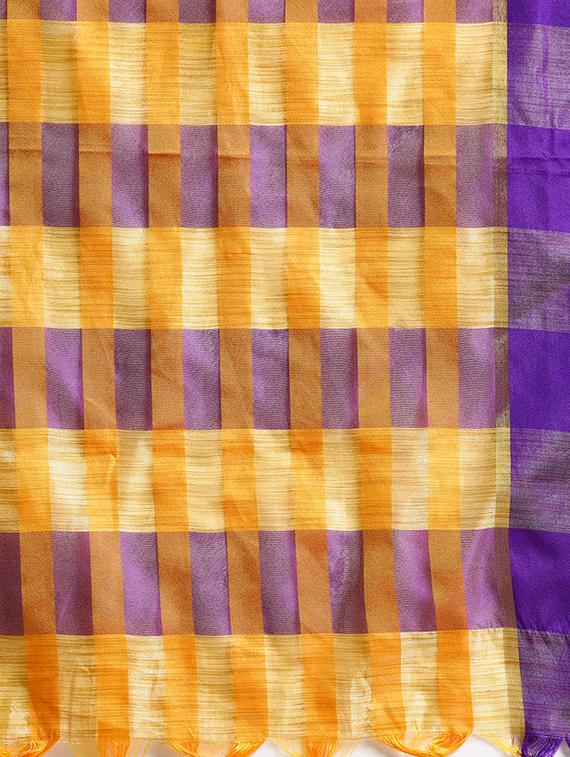 self-design woven saree with blouse - 16631321 - Zoom Image - 4