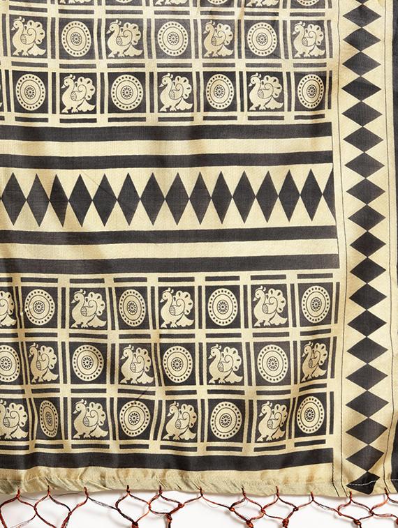 geometric printed saree with blouse - 16631335 - Zoom Image - 4