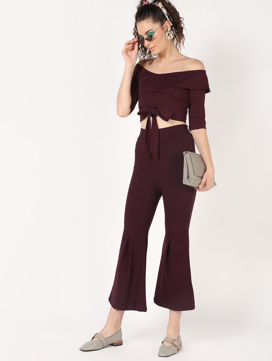 off shoulder tie knot crop top - 16631716 - Zoom Image - 4