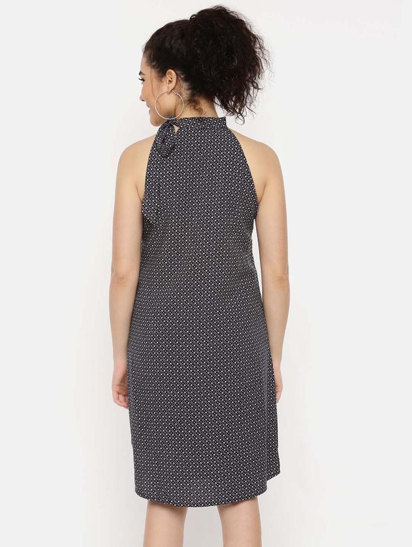 tie knot halter neck a-line dress - 16631823 - Zoom Image - 4