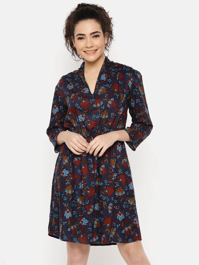 v-neck floral a-line dress - 16631848 - Zoom Image - 2