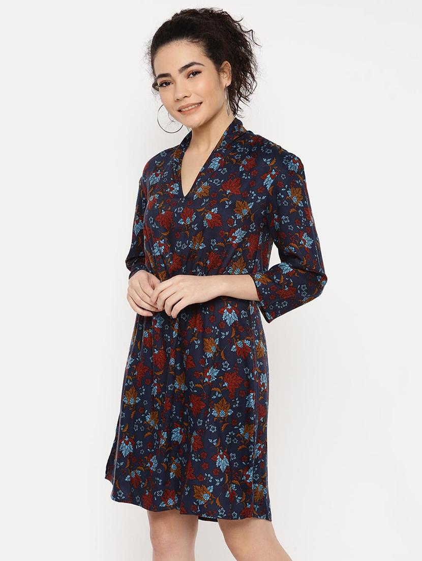 v-neck floral a-line dress - 16631848 - Zoom Image - 3
