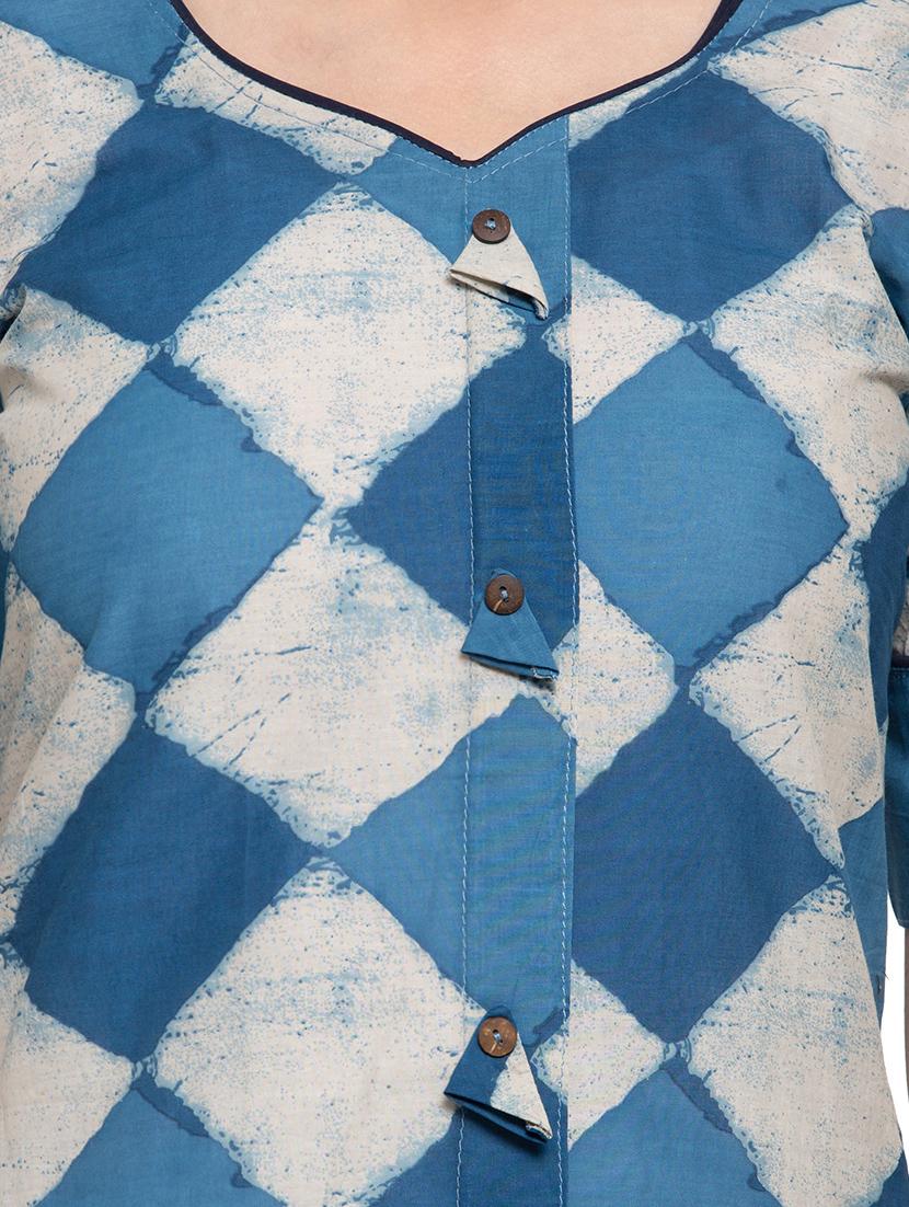 geometric indigo printed straight kurta - 16634117 - Zoom Image - 4