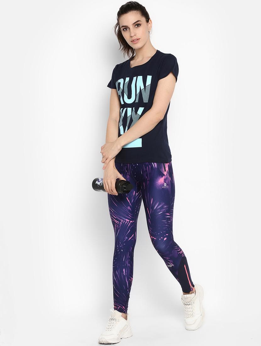 round neck graphic tee - 16638142 - Zoom Image - 1