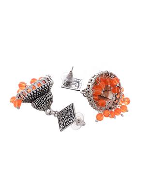 silver metal jewellery - 16641442 - Standard Image - 2