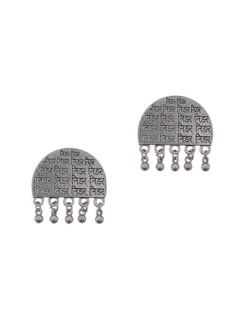 silver metal jewellery - 16641444 - Standard Image - 1