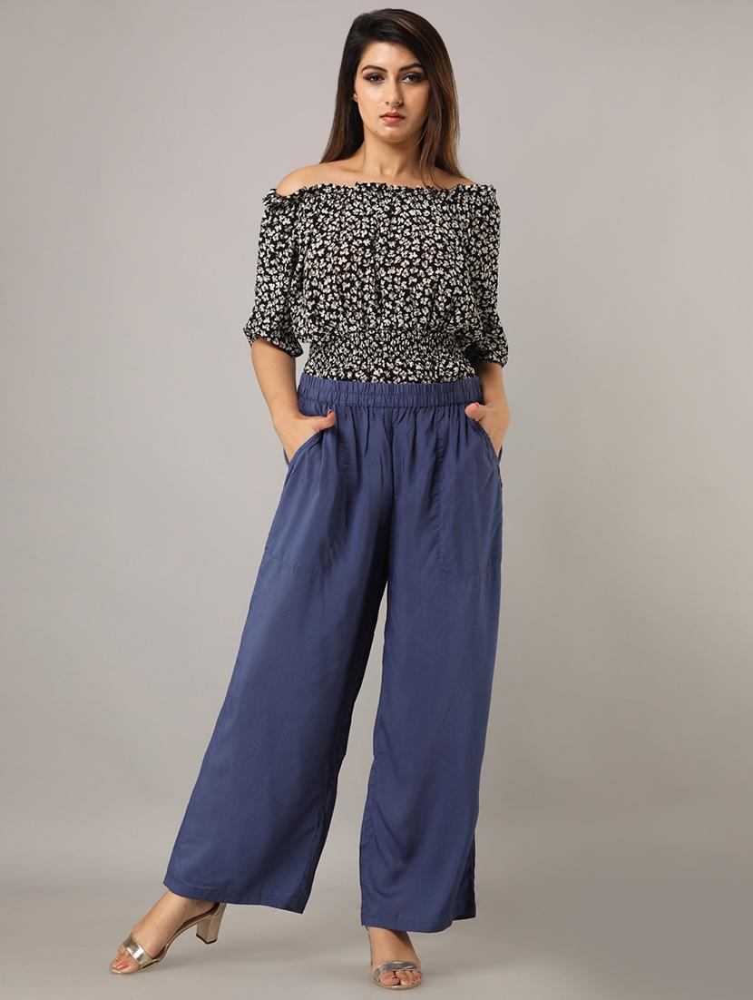 pocket detail straight palazzo - 16642113 - Zoom Image - 4