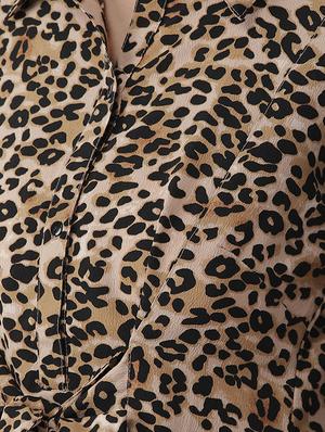 tie knot curved hem animal print a-line dress - 16642816 - Standard Image - 4