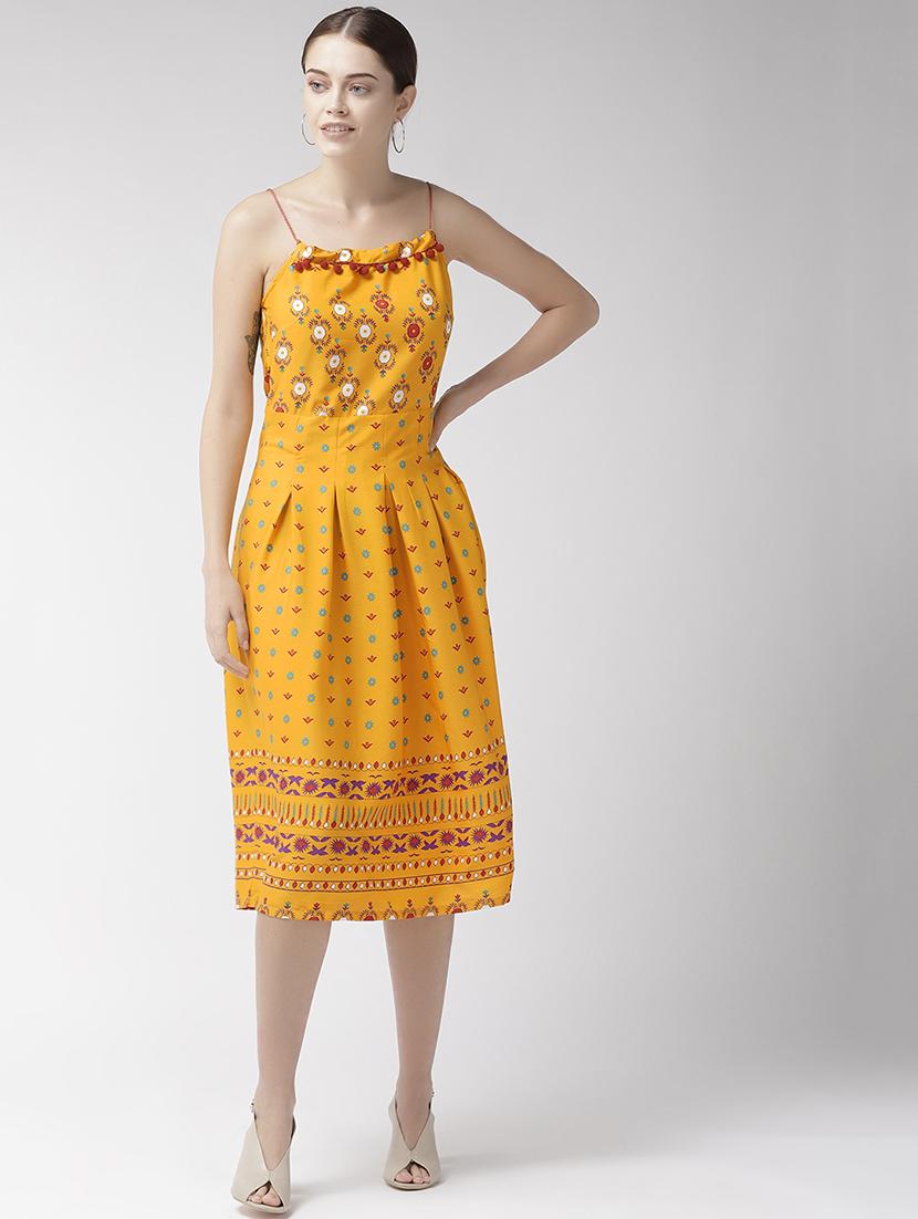 pom pom detail pleated a-line dress - 16642820 - Zoom Image - 1