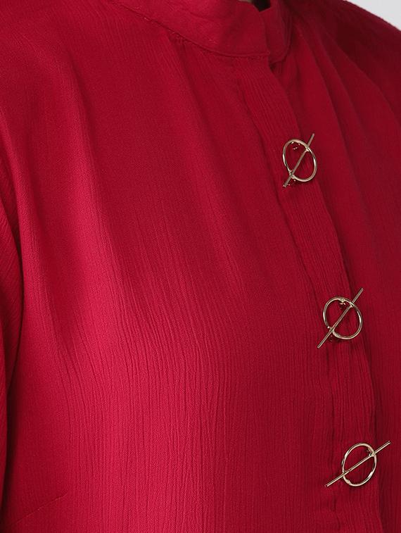 button detail laced hem top - 16642858 - Zoom Image - 5