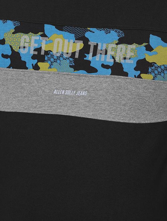 black cut & sew chest print sweatshirt - 16643131 - Zoom Image - 4