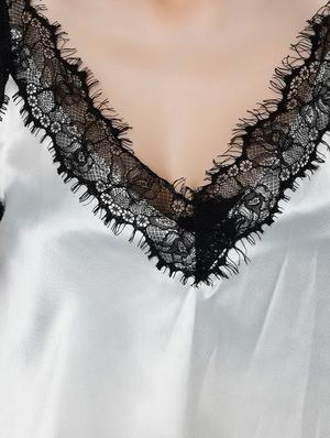 eyelash detail floral lace shorts set - 16643452 - Standard Image - 3