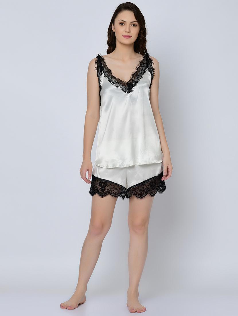 eyelash detail floral lace shorts set - 16643452 - Zoom Image - 1