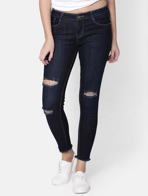 frayed hem knee slit jeans - 16643883 - Standard Image - 2